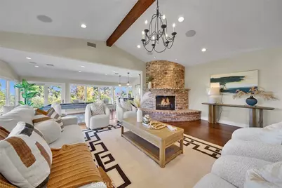 4 Deerhill, Rolling Hills Estates, CA 90274 - Photo 2