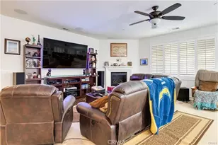 29762 Padilla Crt, Highland, CA 92346 - Photo 4