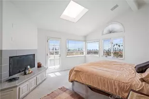 304 Avenue E, Redondo Beach, CA 90277 - Photo 22