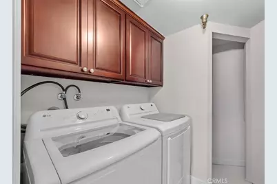 512 Esplanade #303, Redondo Beach, CA 90277 - Photo 18