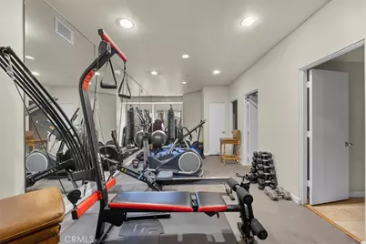 512 Esplanade #303, Redondo Beach, CA 90277 - Photo 36