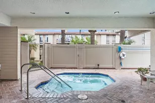 512 Esplanade, Redondo Beach, CA 90277 - Photo 38