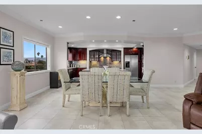 512 Esplanade #303, Redondo Beach, CA 90277 - Photo 14