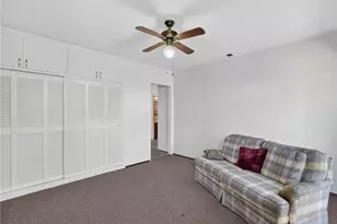 2205 Pacific Ave, Manhattan Beach, CA 90266 - Photo 10