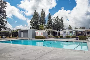 16600 Downey, Paramount, CA 90723 - Photo 36