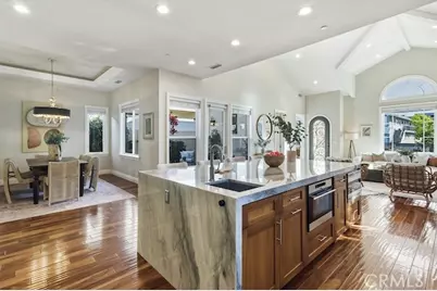 219 Avenue H, Redondo Beach, CA 90277 - Photo 10