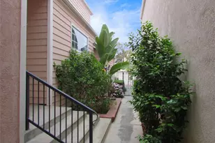 2604 Woodbury Dr, Torrance, CA 90503 - Photo 50