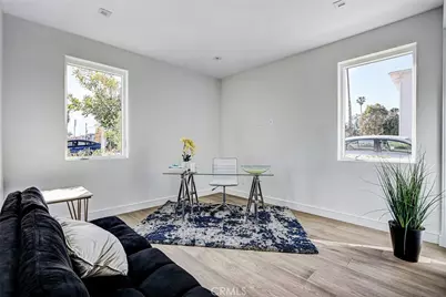 2701 Ruhland Avenue, Redondo Beach, CA 90278 - Photo 4