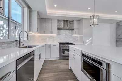 2302 Perkins Lane, Redondo Beach, CA 90278 - Photo 14