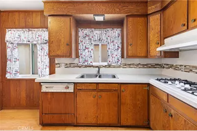 5629 Brushton, Los Angeles, CA 90008 - Photo 12