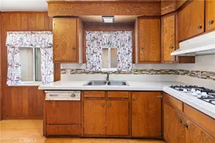 5629 Brushton, Los Angeles, CA 90008 - Photo 12