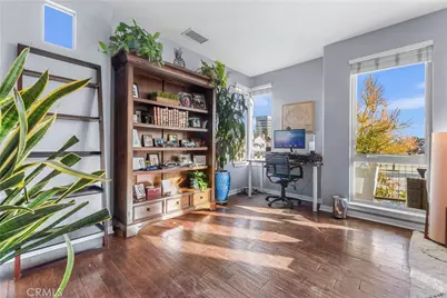 5410 149th Pl #11, Hawthorne, CA 90250 - Photo 4