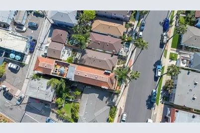 236 8th St, Seal Beach, CA 90740 - Photo 4