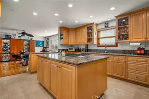 236 8th St, Seal Beach, CA 90740 - Photo 12