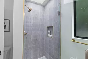 923 Larker Ave, Los Angeles, CA 90042 - Photo 22