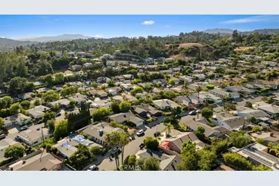 923 Larker Avenue, Los Angeles, CA 90042 - Photo 46