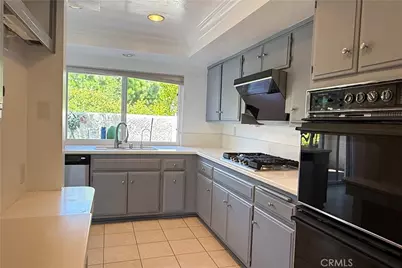 53 Aspen Way, Rolling Hills Estates, CA 90274 - Photo 4