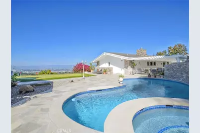 49 Saddleback, Rolling Hills, CA 90274 - Photo 10