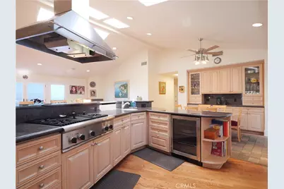 49 Saddleback, Rolling Hills, CA 90274 - Photo 32