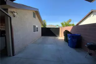 458 W 15th St, San Pedro, CA 90731 - Photo 14