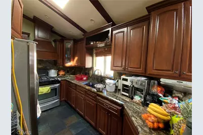 458 W 15th Street, San Pedro, CA 90731 - Photo 8