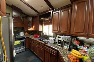 458 W 15th St, San Pedro, CA 90731 - Photo 8