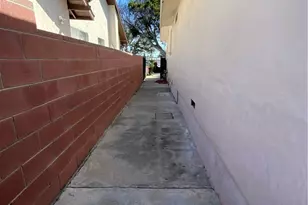 458 W 15th St, San Pedro, CA 90731 - Photo 18