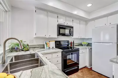 5917 Armaga Spring, Rancho Palos Verdes, CA 90275 - Photo 4