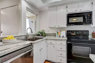 5917 Armaga Spring, Rancho Palos Verdes, CA 90275 - Photo 6