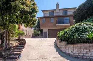 729 W 22nd St, San Pedro, CA 90731 - Photo 2