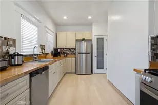 1251 N Commonwealth, Los Angeles, CA 90029 - Photo 14