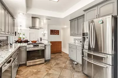 2576 El Dorado, Torrance, CA 90503 - Photo 10