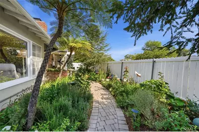 15 Gaucho, Rolling Hills Estates, CA 90274 - Photo 2