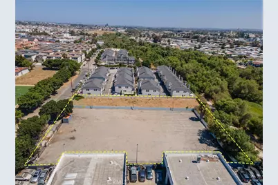 25530 S Dodge Avenue, Harbor City, CA 90710 - Photo 8