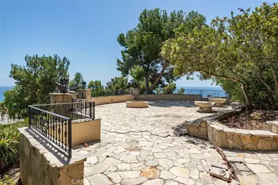 1 Peppertree Drive, Rancho Palos Verdes, CA 90275 - Photo 30
