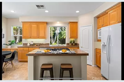 5802 E Treehouse, Anaheim, CA 92807 - Photo 18