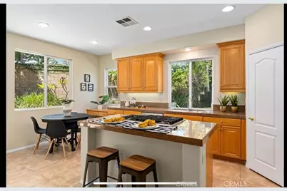 5802 E Treehouse, Anaheim, CA 92807 - Photo 14
