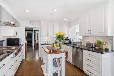 1 Diamonte Lane, Rancho Palos Verdes, CA 90275 - Photo 14