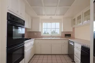1 Yellow Brick Rd, Rancho Palos Verdes, CA 90275 - Photo 12