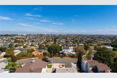 1108 Camino Real #407, Redondo Beach, CA 90277 - Photo 8