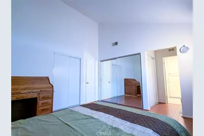 929 Thistlegate, Oak Park, CA 91377 - Photo 16