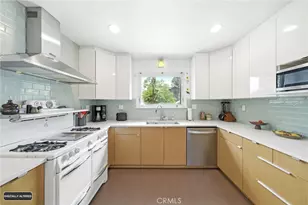1439 El Paso, Los Angeles, CA 90065 - Photo 14