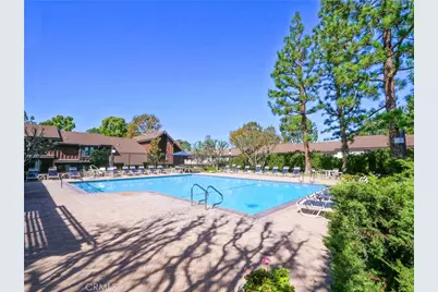 1280 Stonewood Court, San Pedro, CA 90732 - Photo 24
