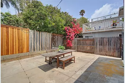 1049 3rd Street, Hermosa Beach, CA 90254 - Photo 16