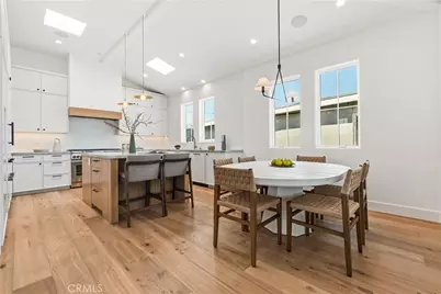 320 1st St, Manhattan Beach, CA 90266 - Photo 12