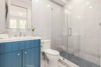 320 1st St, Manhattan Beach, CA 90266 - Photo 22