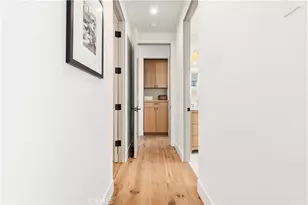 320 1st St, Manhattan Beach, CA 90266 - Photo 30