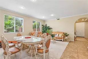 5802 E Treehouse, Anaheim, CA 92807 - Photo 4