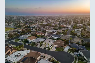 17391 Alta Vista, Huntington Beach, CA 92647 - Photo 70