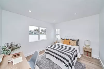 1147 W 39th, Los Angeles, CA 90037 - Photo 20